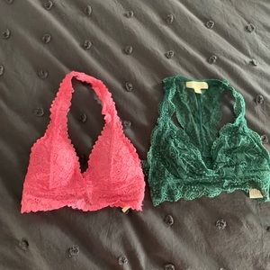 Set of two bralettes